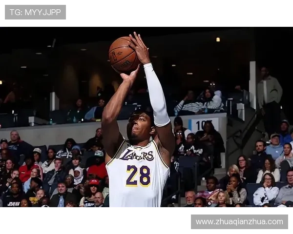 八村塁背身强打突破防守急停跳投精准命中助力球队获胜